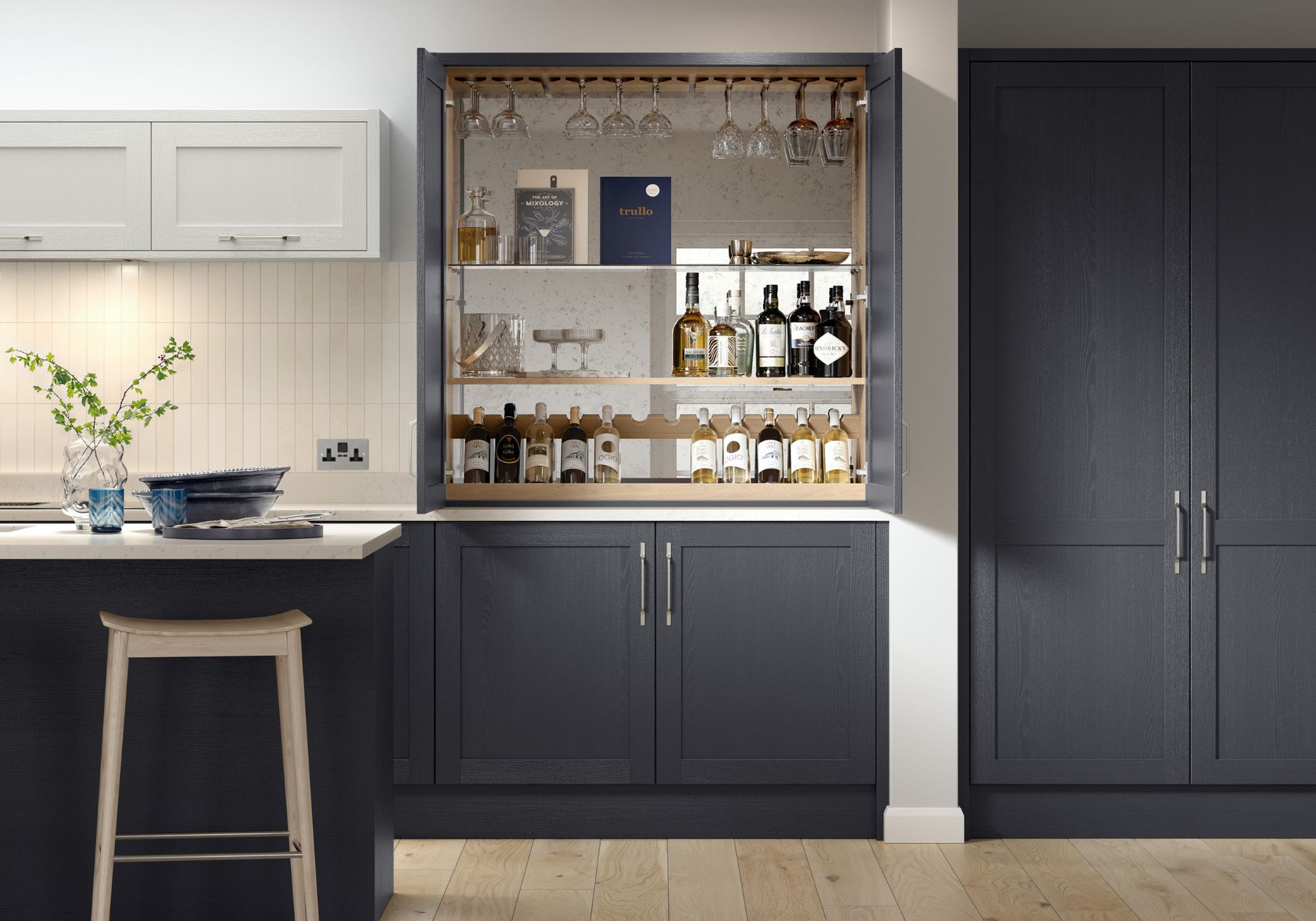 Dressers & Drinks Cabinets